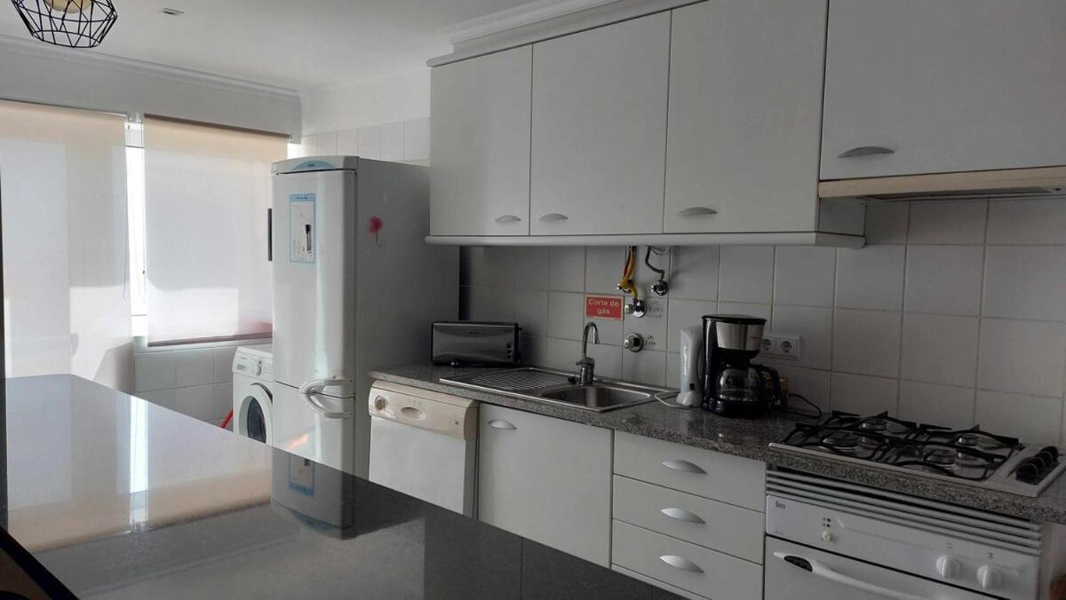 Portinho Ii-Modern Apt With Balcony Facing The Sea Levadas Bagian luar foto